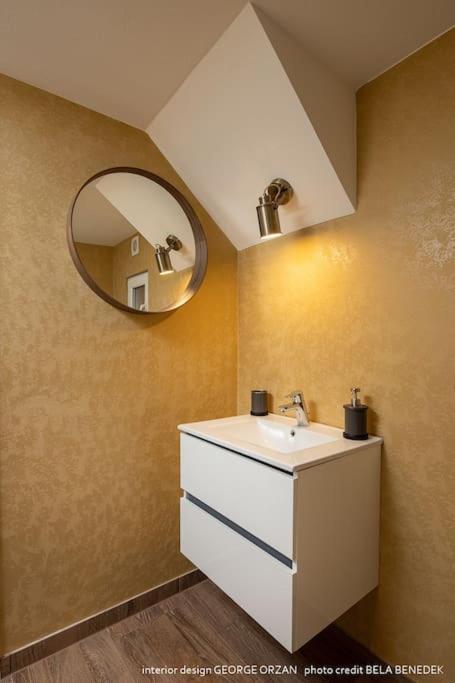 Casa269B - Cozy House With Scandinavian Design Moieciu de Jos Exteriör bild